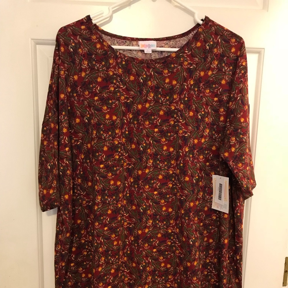 Nwt large Lularoe irma tunic shirt